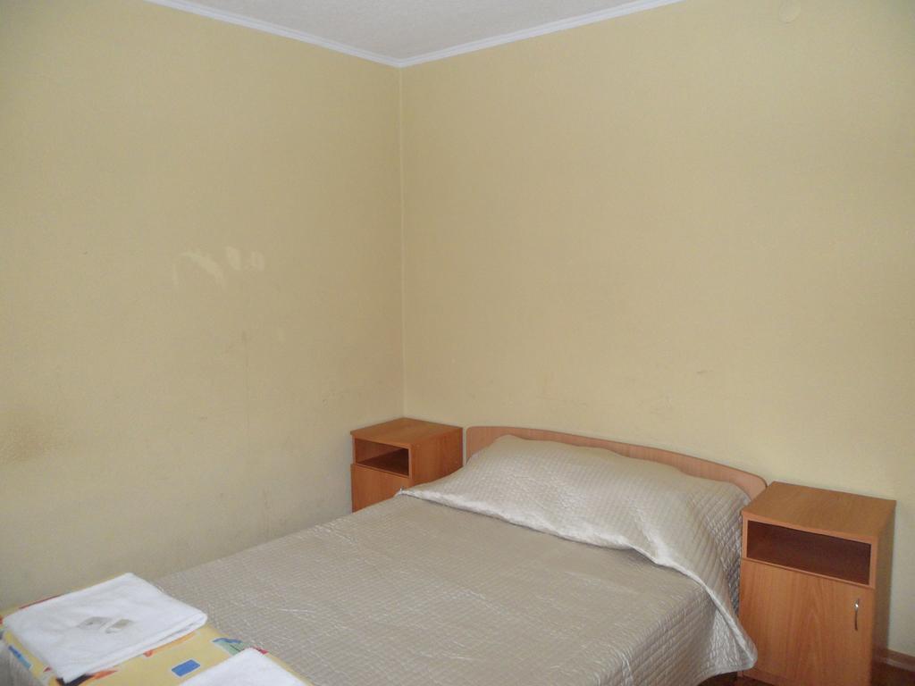 Hotel And Sport Complex Dinamo Dnipro Room photo