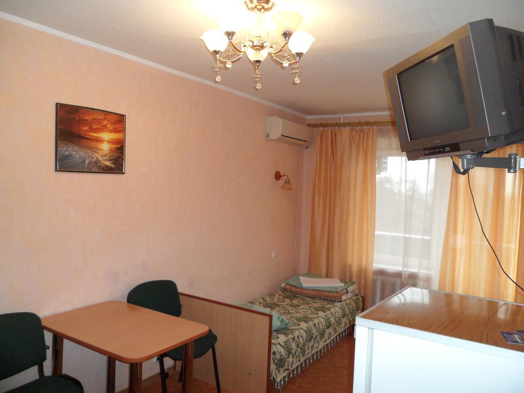 Hotel And Sport Complex Dinamo Dnipro Room photo